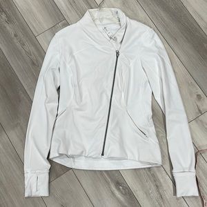 Lululemon white knit fitted jacket with zipper pockets